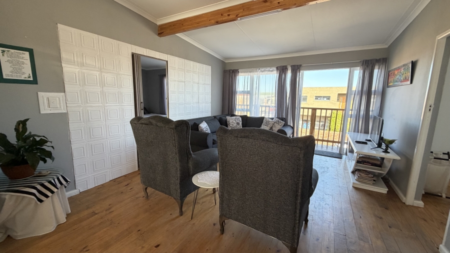 4 Bedroom Property for Sale in Kleinkrantz Western Cape